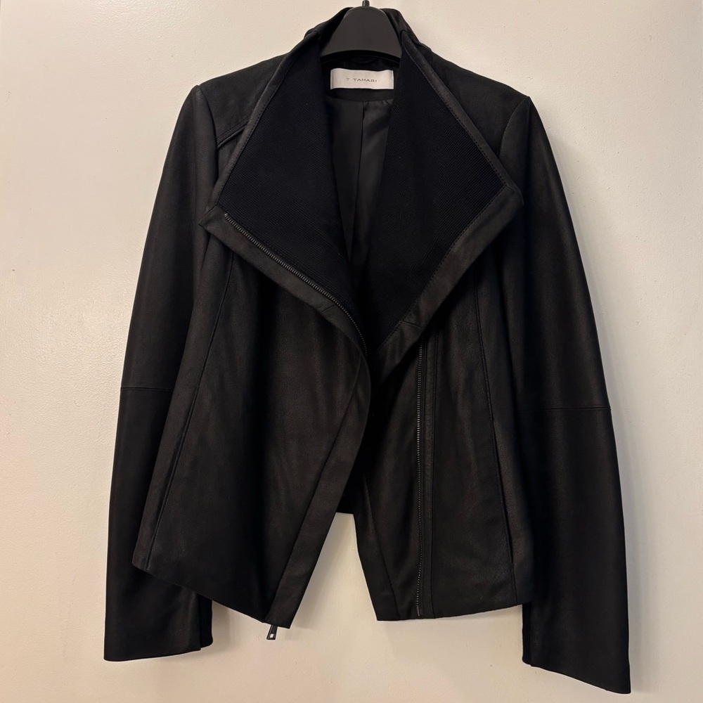 T Tahari Andreas Leather Moto Jacket Black Color Size M (New without tags)